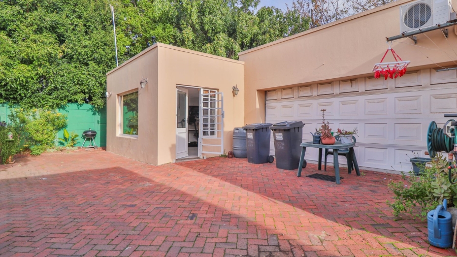 3 Bedroom Property for Sale in Pinelands Western Cape